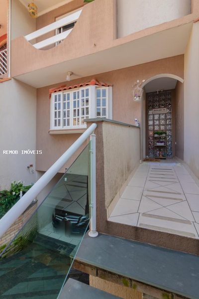 Casa, 4 quartos, 295 m² - Foto 1