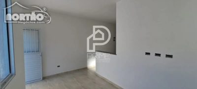 Casa, 3 quartos, 77 m² - Foto 4