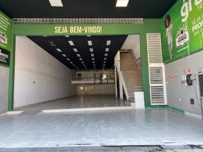 Loja-Salão, 840 m² - Foto 2