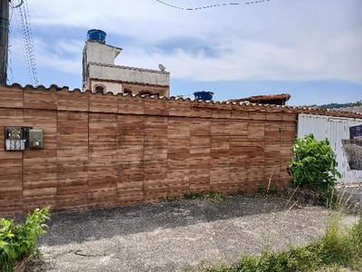 Casa, 2 quartos, 200 m² - Foto 1