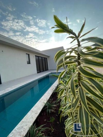 Casa, 3 quartos, 278 m² - Foto 2