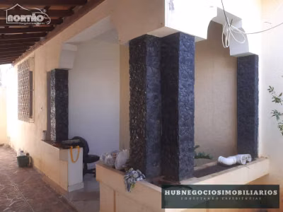 Casa, 6 quartos, 202 m² - Foto 1