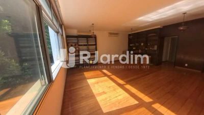 Apartamento, 3 quartos, 130 m² - Foto 4