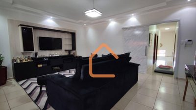 Casa, 3 quartos, 270 m² - Foto 1