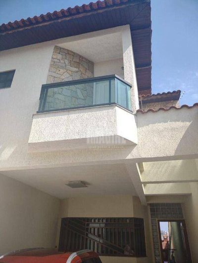 Sobrado, 3 quartos, 220 m² - Foto 4