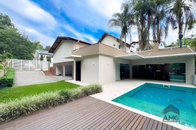 Casa, 3 quartos, 210 m² - Foto 1