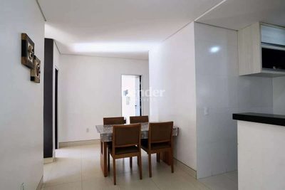 Casa, 3 quartos, 217 m² - Foto 3