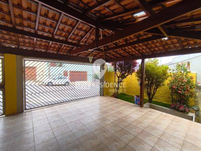 Casa, 3 quartos, 151 m² - Foto 2