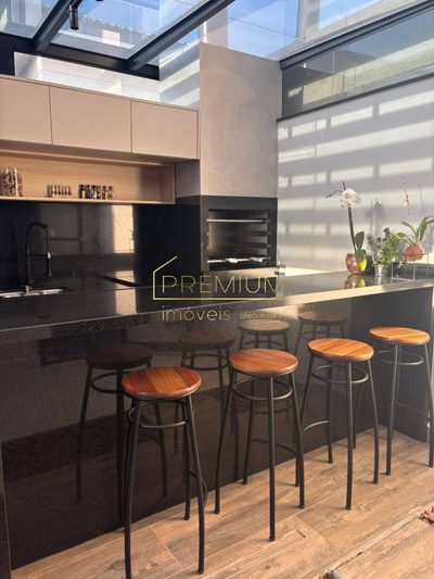 Casa, 3 quartos, 140 m² - Foto 1