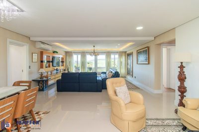 Apartamento, 3 quartos, 135 m² - Foto 1