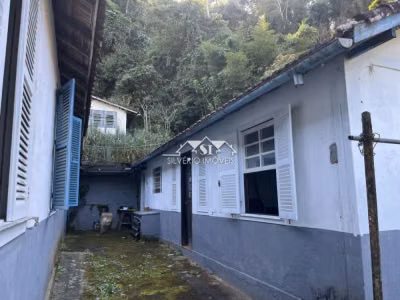Casa, 6 quartos, 200 m² - Foto 1