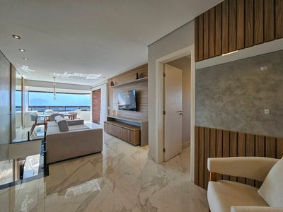 Cobertura, 5 quartos, 243 m² - Foto 2