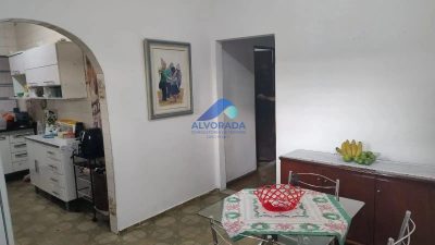 Casa, 3 quartos, 225 m² - Foto 1