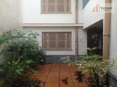 Sobrado, 4 quartos, 220 m² - Foto 2