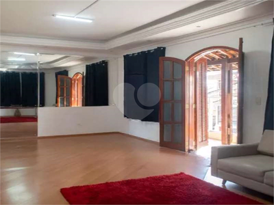 Sobrado, 3 quartos, 250 m² - Foto 2