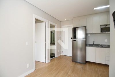 Apartamento, 2 quartos, 39 m² - Foto 2