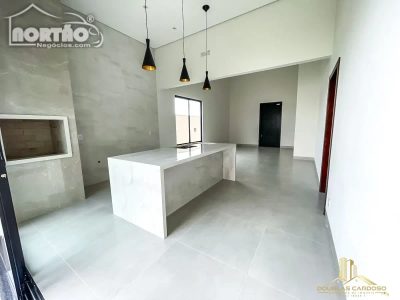 Casa, 4 quartos, 360 m² - Foto 2