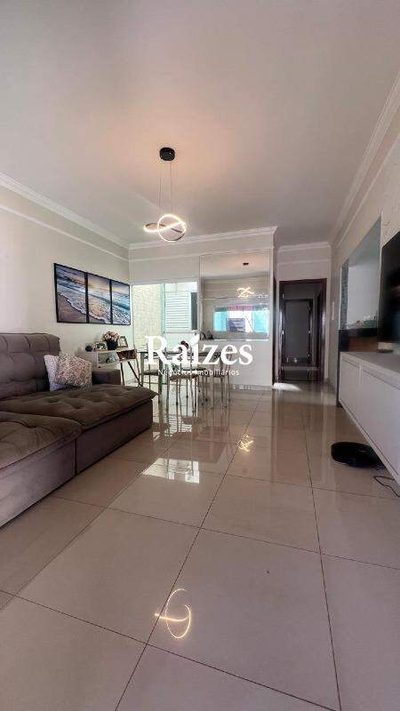 Casa, 3 quartos, 142 m² - Foto 1
