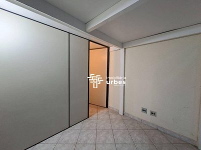 Sala-Conjunto, 1696 m² - Foto 3