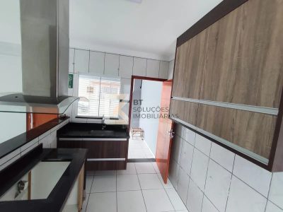 Casa, 3 quartos, 110 m² - Foto 2