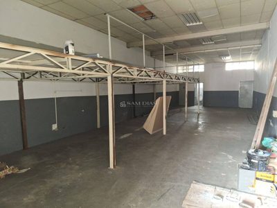 Depósito-Galpão, 307 m² - Foto 1