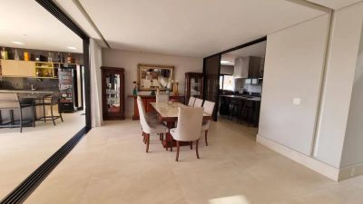 Casa, 4 quartos, 560 m² - Foto 1