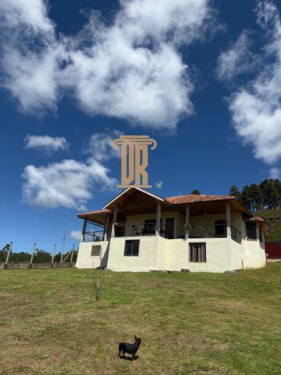 Chácara, 3 quartos, 1233 m² - Foto 1