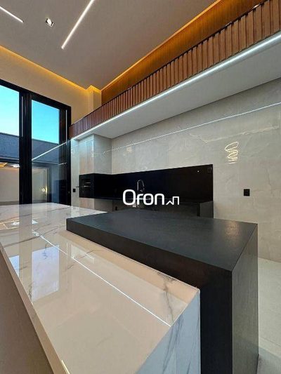 Casa, 3 quartos, 238 m² - Foto 3