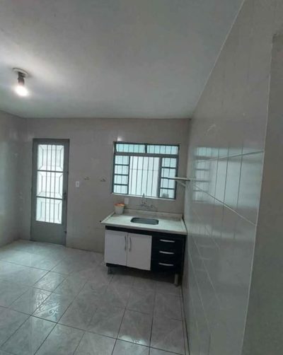 Casa, 2 quartos, 70 m² - Foto 1