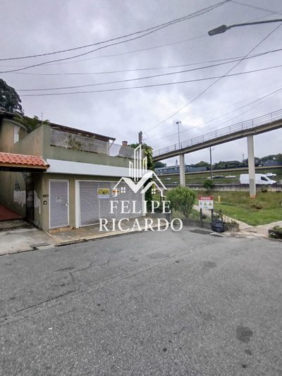 Casa, 4 quartos, 220 m² - Foto 1