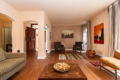 Casa, 3 quartos, 250 m² - Foto 2