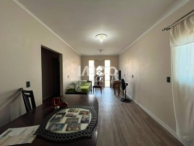 Casa, 3 quartos, 194 m² - Foto 4