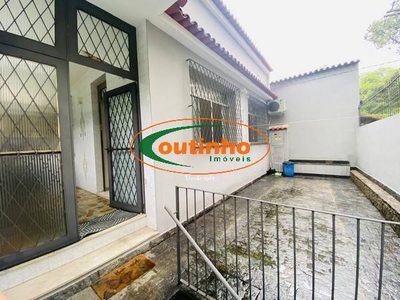 Casa, 2 quartos, 132 m² - Foto 1
