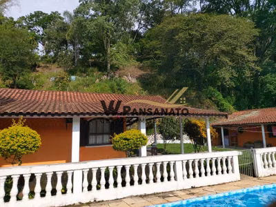 Chácara, 4 quartos, 5000 m² - Foto 1