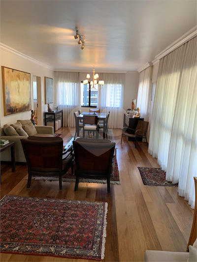 Apartamento, 3 quartos, 170 m² - Foto 1