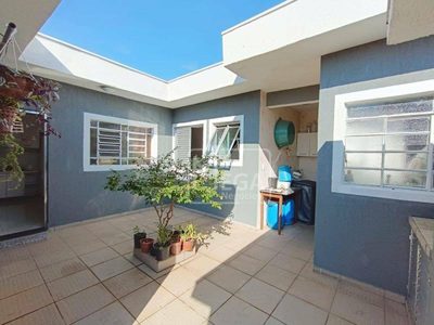 Casa, 3 quartos, 210 m² - Foto 1