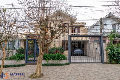 Casa, 5 quartos, 105 m² - Foto 1