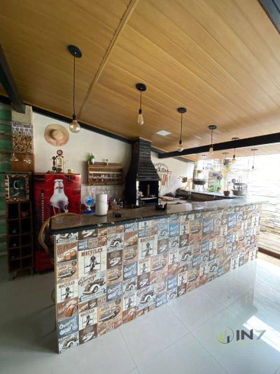 Casa, 3 quartos, 288 m² - Foto 1