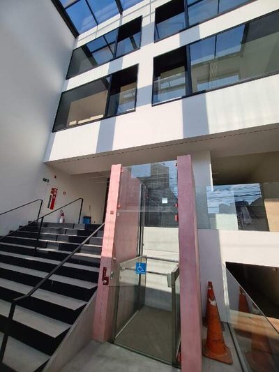 Prédio Inteiro, 1361 m² - Foto 1