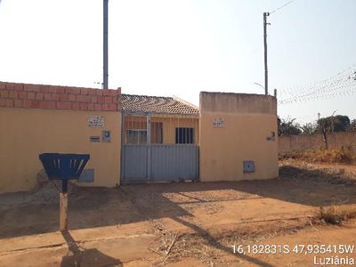 Casa, 2 quartos, 180 m² - Foto 1