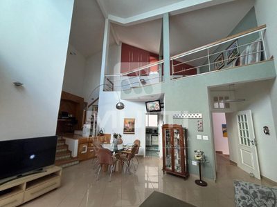 Casa, 1 quarto, 217 m² - Foto 1
