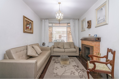 Casa, 3 quartos, 204 m² - Foto 1