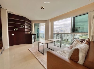 Apartamento, 4 quartos, 206 m² - Foto 1