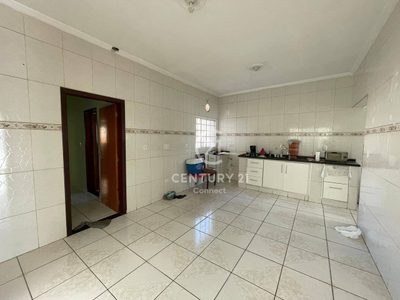 Casa, 3 quartos, 290 m² - Foto 2