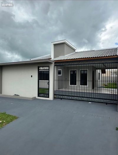 Casa, 3 quartos, 82 m² - Foto 1