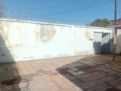 Casa, 2 quartos, 70 m² - Foto 1