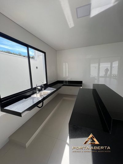 Casa, 3 quartos, 277 m² - Foto 5