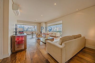 Apartamento, 3 quartos, 180 m² - Foto 2