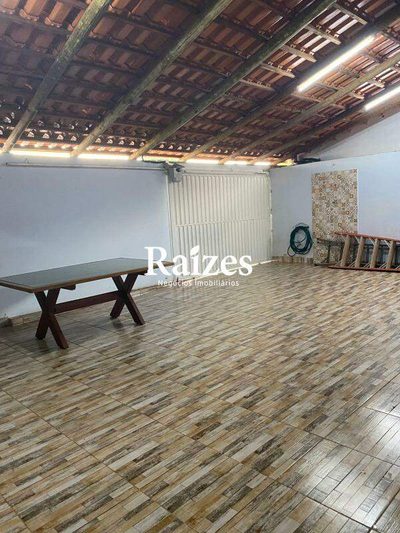 Casa, 2 quartos, 200 m² - Foto 2