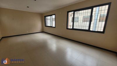 Casa, 3 quartos, 290 m² - Foto 2